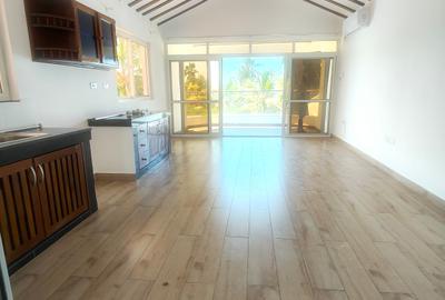 1 Bed Apartment with En Suite at Baobab Road - 3