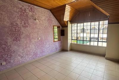 4 Bed Townhouse with En Suite at Lavington