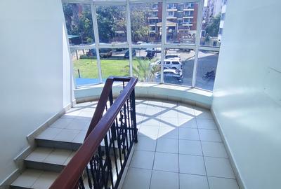3 Bed Apartment with En Suite in Rhapta Road - 2