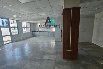 7,000 ft² Office with Service Charge Included in Kilimani - 2