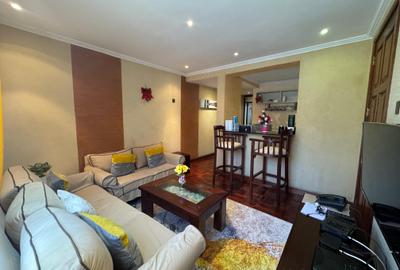 Serviced 1 Bed Apartment with En Suite in Riverside