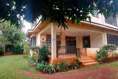 4 Bed Villa with En Suite at Lavington