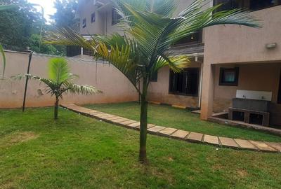 4 Bed Townhouse with En Suite in Lavington