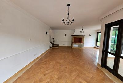 4 Bed Townhouse with En Suite in Kyuna - 3