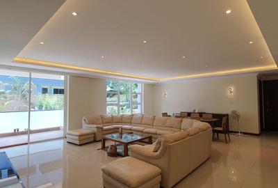 5 Bed Apartment with En Suite in General Mathenge - 2