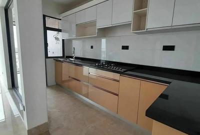 2 Bed Apartment with En Suite at Lavington - 2