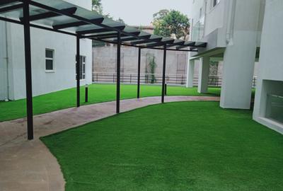 2 Bed Apartment with En Suite in Westlands Area - 2