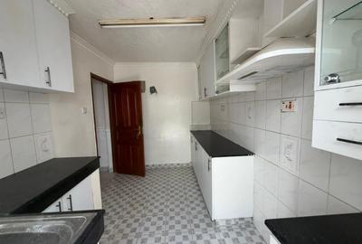 4 Bed Townhouse with En Suite in South C - 3