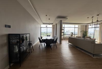 Furnished 3 Bed Apartment with En Suite in Brookside