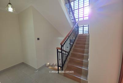 4 Bed House with Garden in Membley
