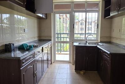 3 Bed Apartment with En Suite in Lavington