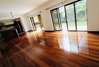 4 Bed Villa with En Suite at Kaputei - 2