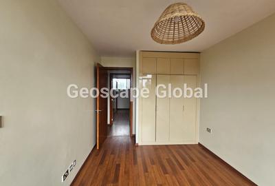 3 Bed Apartment with En Suite in Westlands Area - 4