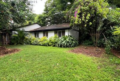 4 Bed House with En Suite at Loresho