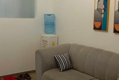 Furnished Studio Apartment with En Suite at Tabere Crescent - 4