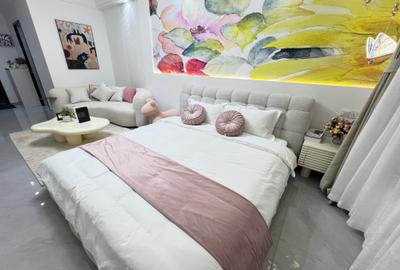 Studio Apartment with Swimming Pool in Kilimani - 4