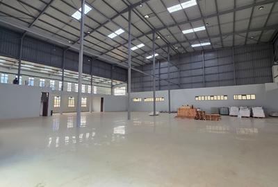 4,950 ft² Office with Backup Generator in Tatu City - 4
