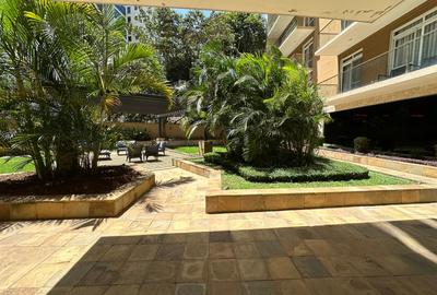 Serviced 3 Bed Apartment with En Suite at Kileleshwa