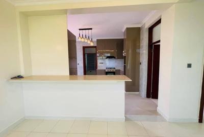 5 Bed House with En Suite in Kamakis