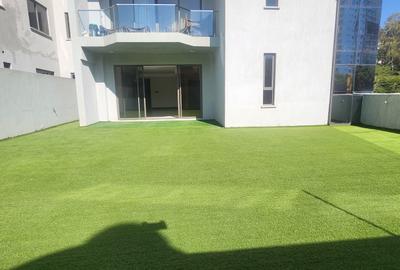 2 Bed Apartment with En Suite in Rhapta Road