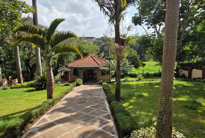 6 Bed House in Gigiri - 2