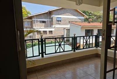 1 Bed Apartment with En Suite at Riverside - 3