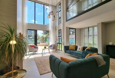 4 Bed Townhouse with En Suite at Runda - 4