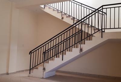 6,000 ft² Warehouse with Service Charge Included at Mombasa Road - 4