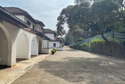 4 Bed House for Rent in Riverside