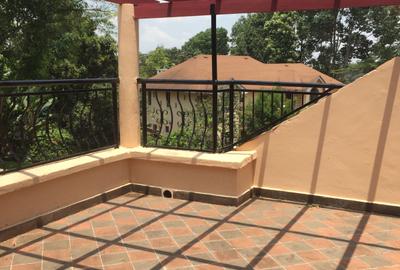 4 Bed Townhouse with En Suite at Runda