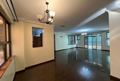3 Bed Apartment with En Suite at Mandera Road - 4