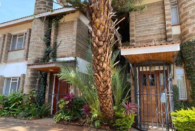 4 Bed Townhouse with En Suite at Kileleshwa