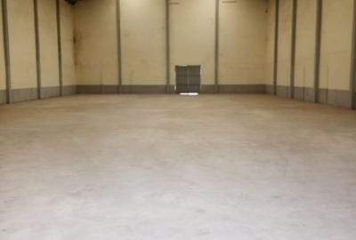 8,000 ft² Warehouse with Parking at Icd