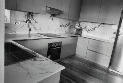 2 Bed Apartment with En Suite in Brookside