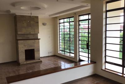 4 Bed Villa with En Suite in Kiambu Road