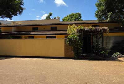 4 Bed House with En Suite at Runda - 3