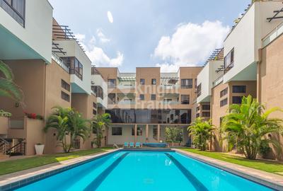 3 Bed Apartment with En Suite at Vanga Street