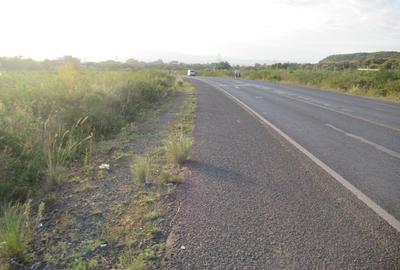 15 ac Land at Off Nairobi-Nakuru Rd - 3