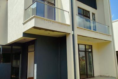 5 Bed Villa with En Suite in Kiambu Road