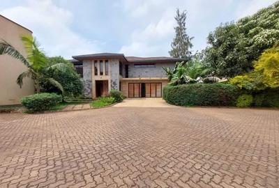 4 Bed Townhouse with En Suite in Runda - 2