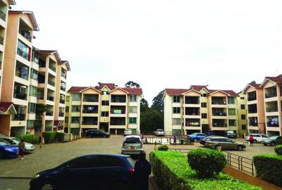 4 Bed Apartment with En Suite in Lavington