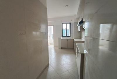4 Bed Apartment with En Suite at Parklands - 3