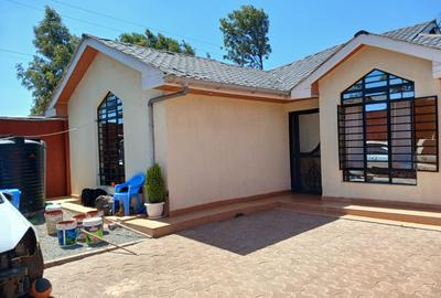 3 Bed House with En Suite in Gikambura