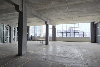 135 m² Commercial Property with Service Charge Included at Mombasa Rd
