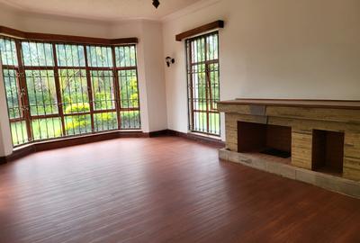 5 Bed Townhouse with En Suite at Runda Drive - 4