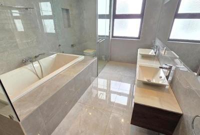 5 Bed Villa with En Suite in Lower Kabete