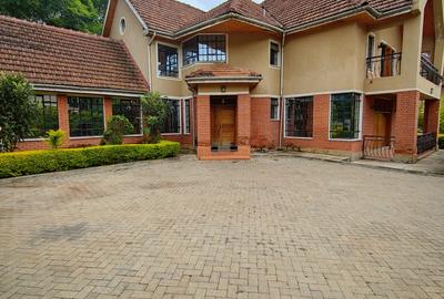 4 Bed Townhouse with En Suite in Karen
