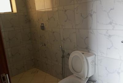 3 Bed Apartment with En Suite at 3Rd Avenue - 3