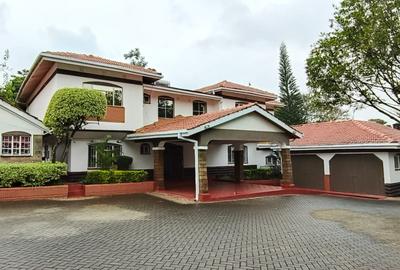 4 Bed House with En Suite at Rosslyn