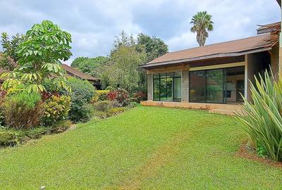 1 Bed House with En Suite in Spring Valley